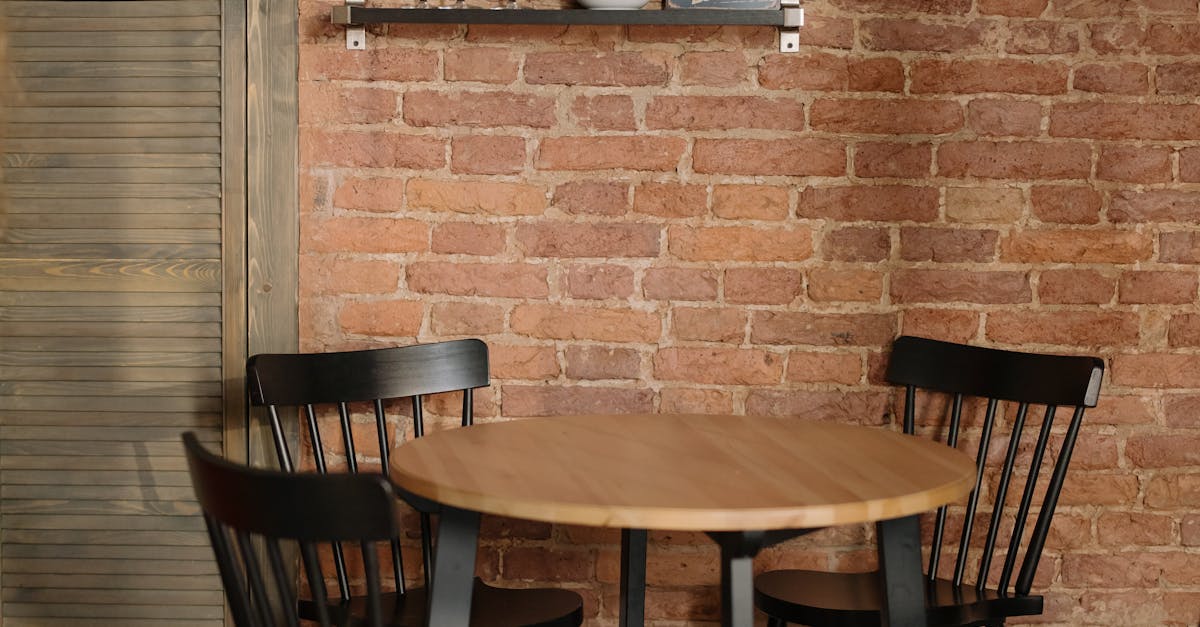 What is the best thing to wash walls with?